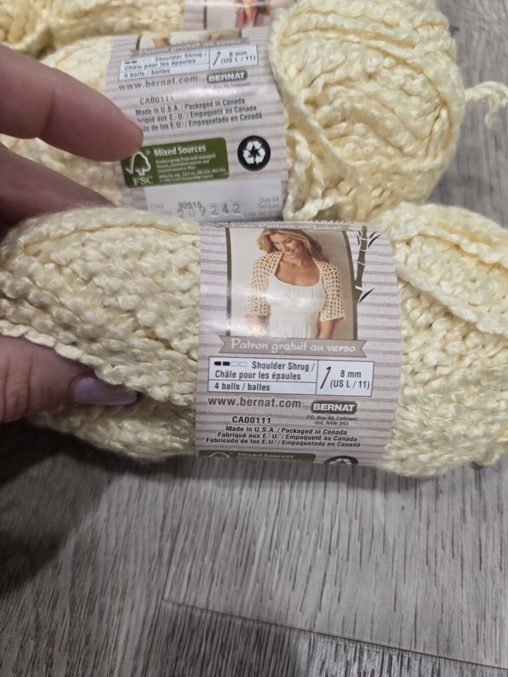 Bernat Bamboo Natural Blends Yarn Lot 10 Skeins Color Corn (209242) 60g/63 Yd ea - Picture 5 of 6